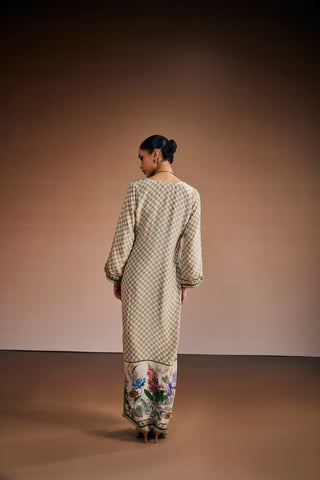 Flowing Straight kaftan inspired with intricate checks and floral border.