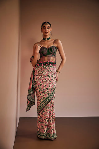 Floral Print With Heart Embellished Saree Set