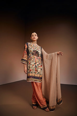 Floral Printed Kurta Set