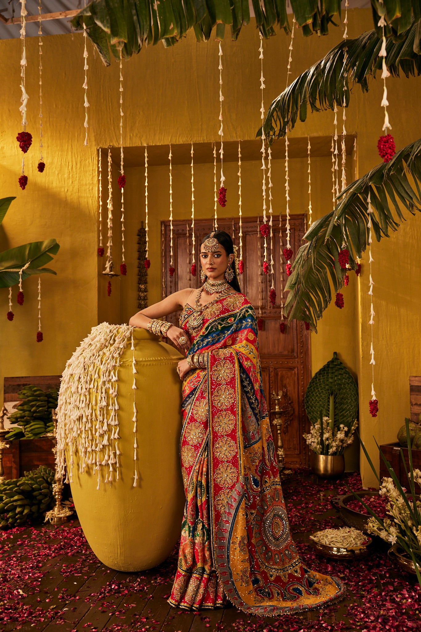 Helenium Sarees Embroidered Saree Set With Pallu And Blouse – The Royaleum Atelier