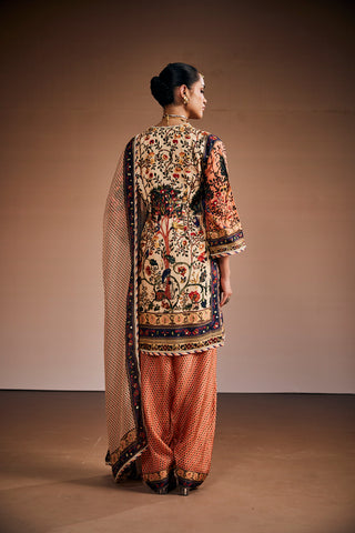Floral Printed Kurta Set